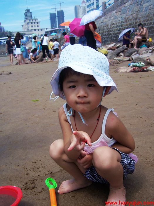 20100808青岛海边3